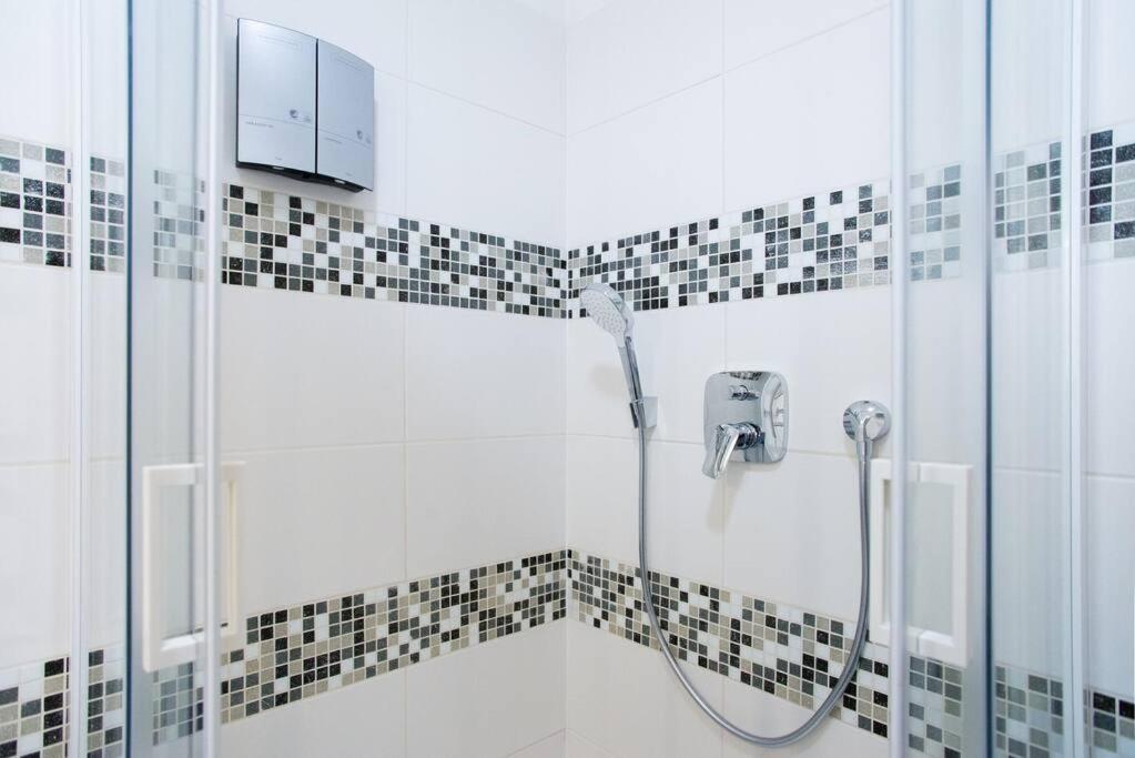 Ferienwohnung St.Roland Konventhof Riga Zimmer foto